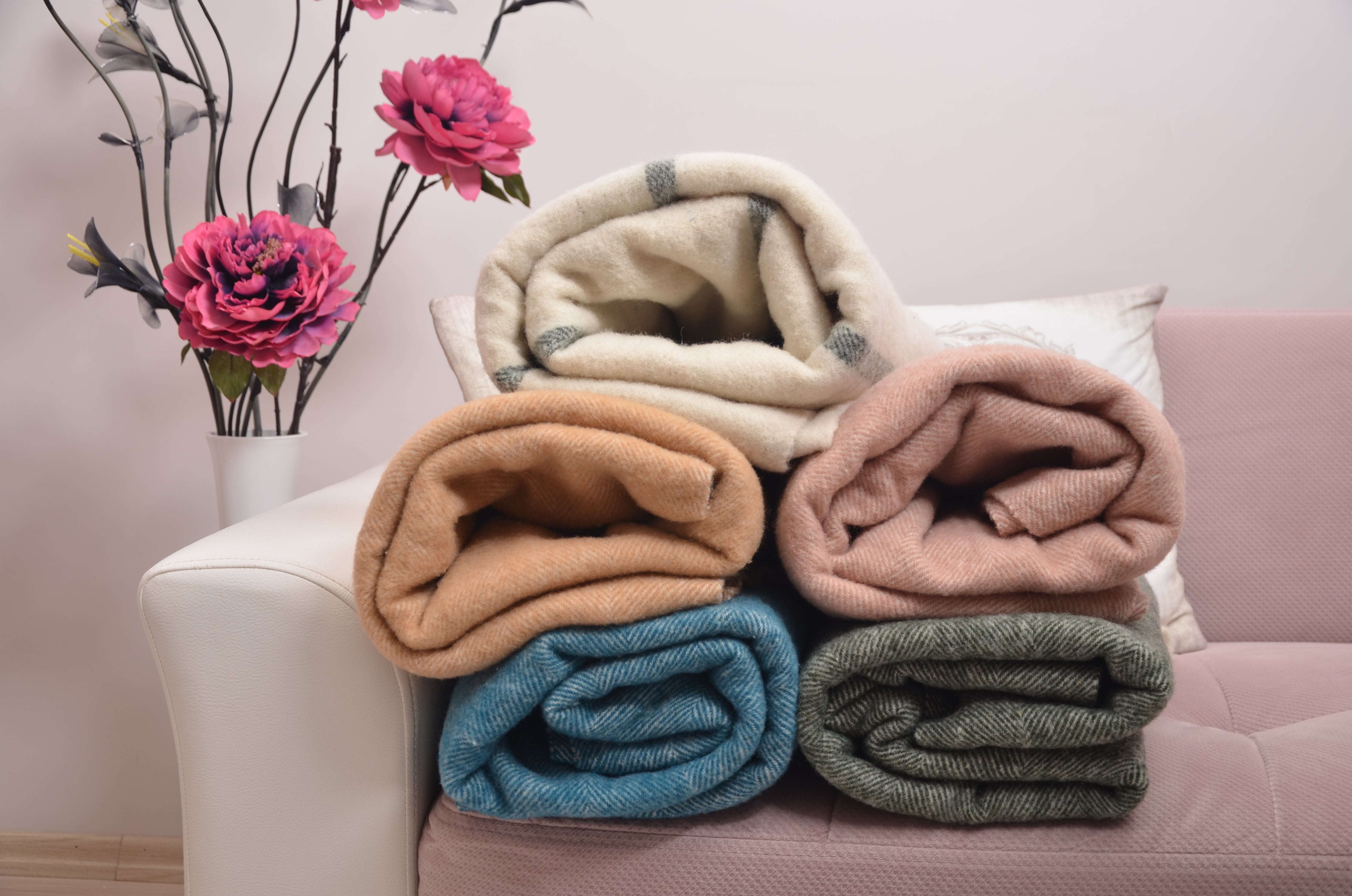 Brushed Herringbone Pink Wool Throw Turkish Beach Picnic Blanket 50"x70" - Boho Throw Blanket - Picnic Blanket - Woven Blanket - KAFTHAN